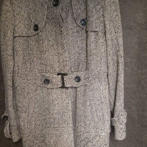 Women’s wool coat VS used