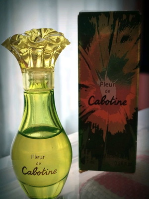 Fleur de Cabotine mini perfume like new 7.5 ml collectible