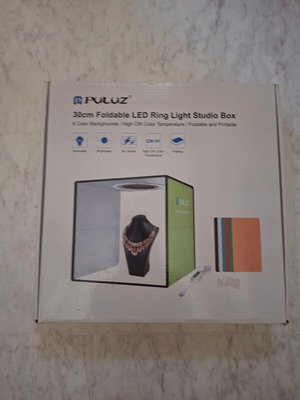 Puluz 30cm Foldable LED Ring Light Studio Box like new