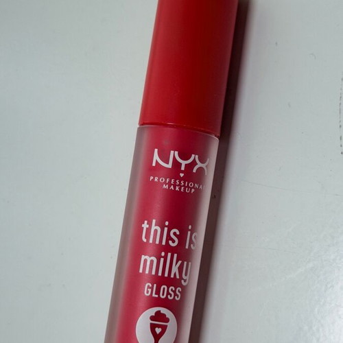 Nyx This Is Milky Gloss Cherry Milkshake 4ml like new