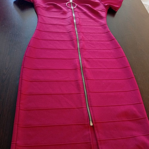 Dress with zipper elastic made in Italy size Small like new red