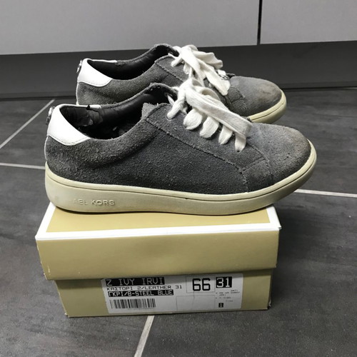 Michael Kors kids shoes used, size 31, grey suede