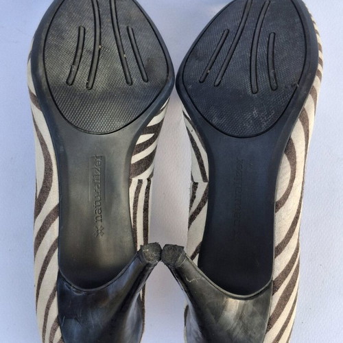 Naturalizer heels like new with zebra pattern, size 39
