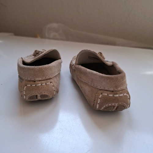 Baby Walker beige moccasins No 21 like new, suede loafers