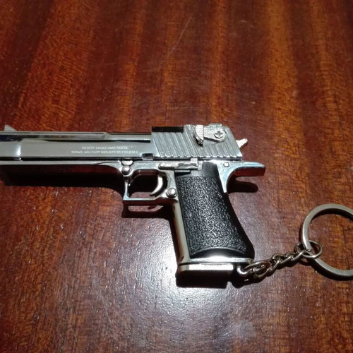 Metal Desert Eagle toy gun like new, scale 1:3