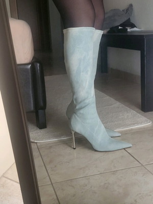 Μπότες τζιν H&M καινούργιες, μέχρι το γόνατο, νούμερο 40