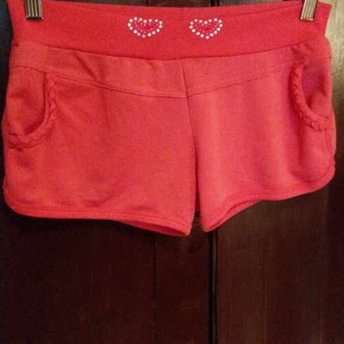 Women's shorts hot pink used, XL