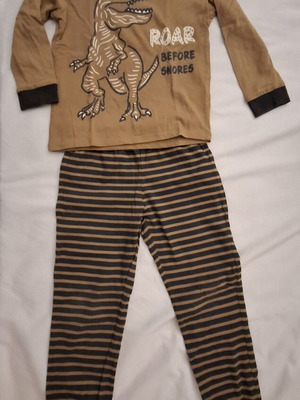 Cotton sleep set for boy, like new, size 5-6 years