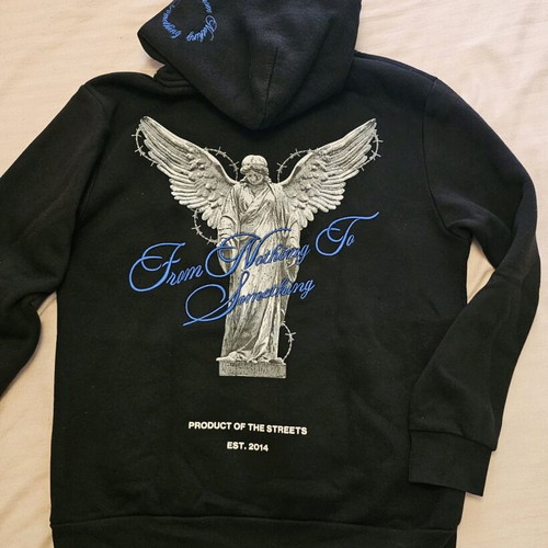 Hoodrich men's hoodie size M with angel design like new