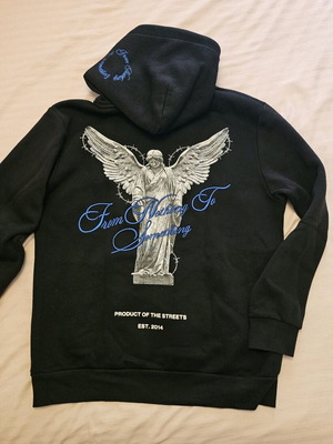 Hoodrich men's hoodie size M with angel design like new