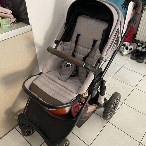 Bebe Star Belize 3-in-1 stroller used with car seat and backpack