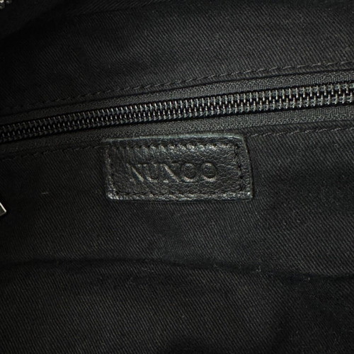 Nunoo Corduroy shoulder bag used with zipper and hardware defects