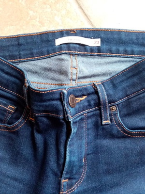 Levis skinny τζιν xsmall σαν καινούργιο