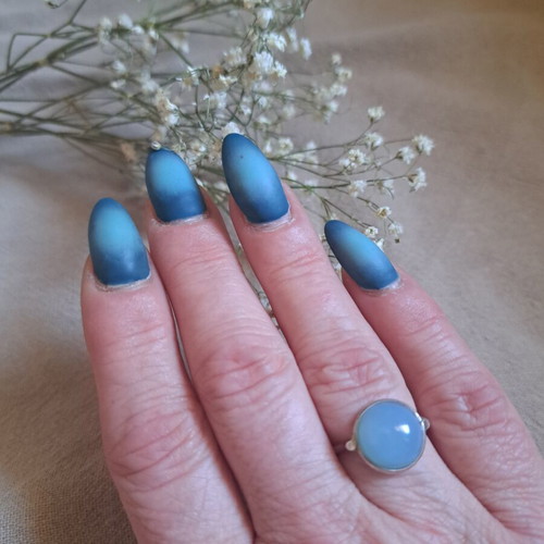 Silver ring with natural aqua chalcedony, like new, size 54
