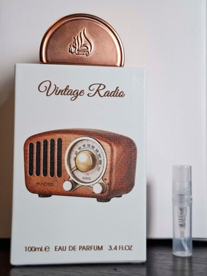 Lattafa Vintage Radio 2ml sample with spray on order