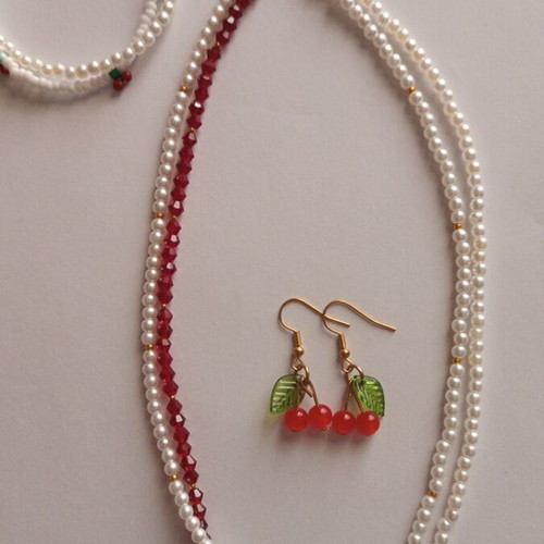 Cherry-themed necklace, bracelet and earrings set, new, gold-colored