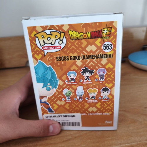 Funko Pop SSGSS Goku (Kamehameha) 563 like new