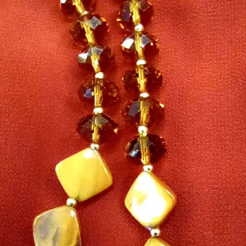 Necklace with Mother of Pearl and Brown Crystals like new, elegant handmade design