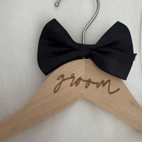 Bride & Groom wooden hanger with laser engraving, new