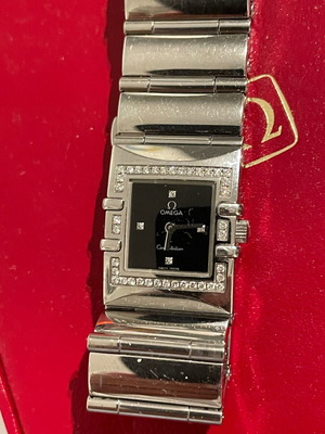 Omega Constellation Quadra Ladies Watch diamonds quartz used
