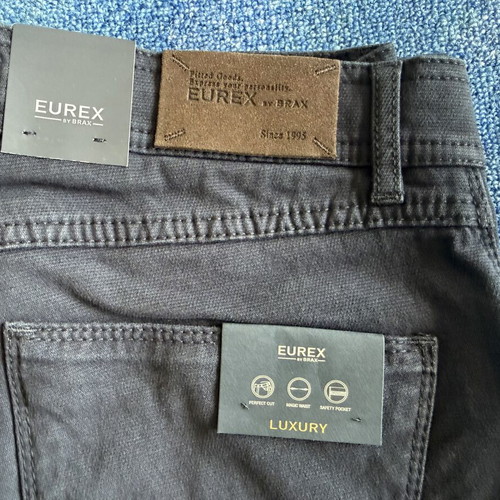 Eurex by Brax Pants new men's sporty elegant jeans-style trousers size 33