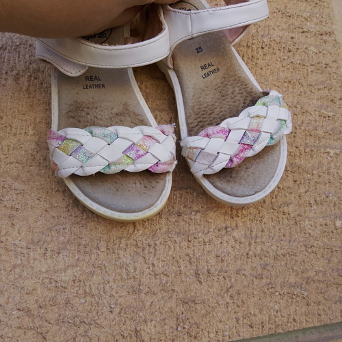 Exe kids leather sandals size 25 like new, white and pink