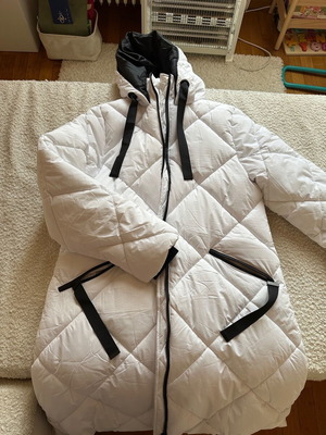 Women's white thick jacket like new, size L