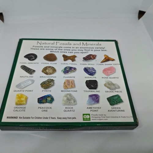 Natural Fossils and Minerals Collection like new, 20 pieces