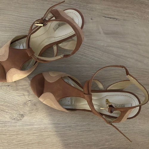 Geox Respira women's leather platform shoes used, size 37