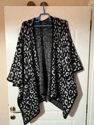 Lynne Knitted Cape New