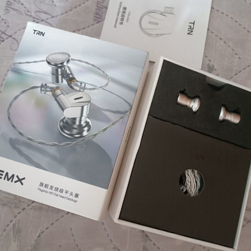 TRN EMX earbuds