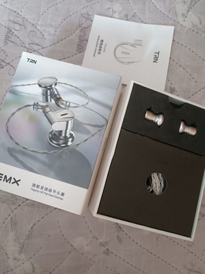 TRN EMX earbuds