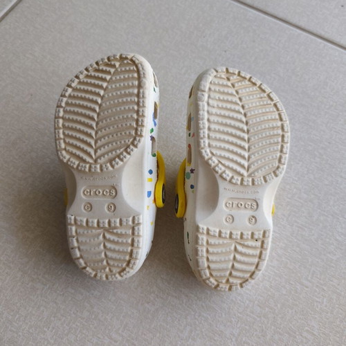 Crocs children's sandals No 9, white and yellow