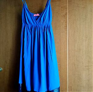 bsb φόρεμα σε μπλε απόχρωση με λεπτομέρειες παγιετα στο τελείωμα , νούμερο , small ,άνετη γραμμή