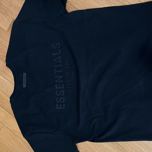 Fear of God T-Shirt medium, like new, black