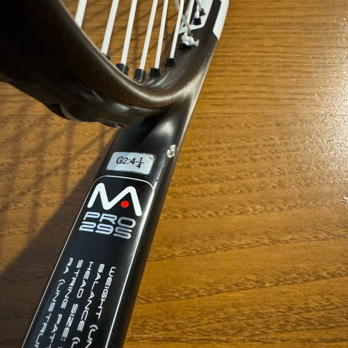 Mantis 295 Pro tennis racket used, surface 98, weight 295g