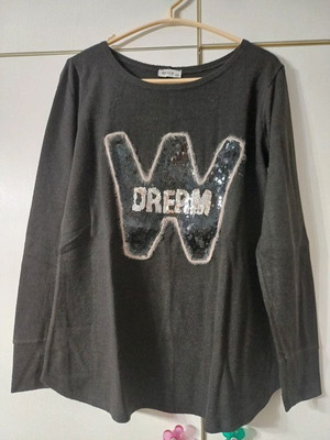 Black blouse one size like new Marlen