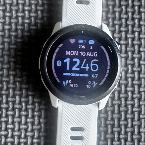 Garmin Forerunner 745 Whitestone smartwatch like new with box
