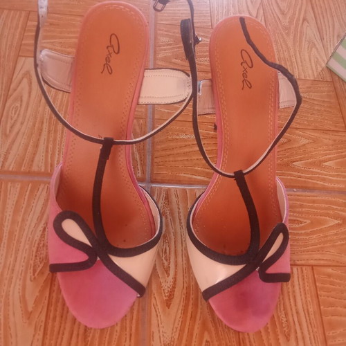 Axel sandals size 38 like new, pink beige black