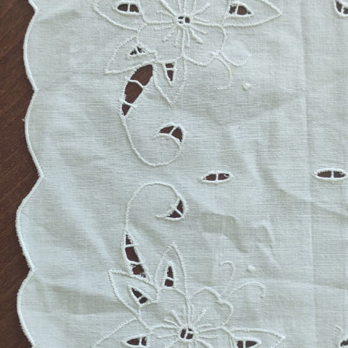 Cutwork white table linen set and gift cotton from India new
