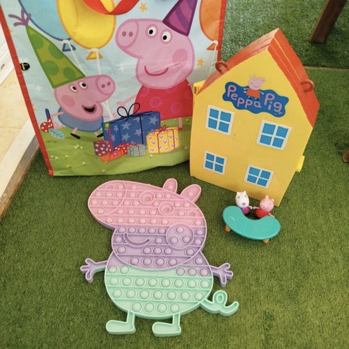 Peppa Pig set used with fidget, figures, bag and playhouse