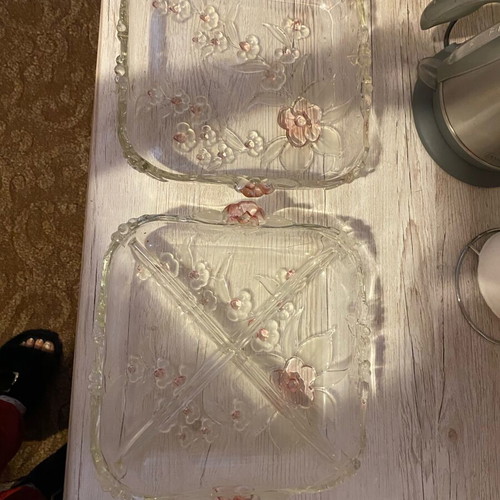 Murano serving platter and hors d'oeuvre tray new, heavy classic pieces with rose details