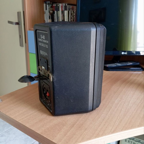 Electrovoice S40 speakers made in USA like new, 160 watt each