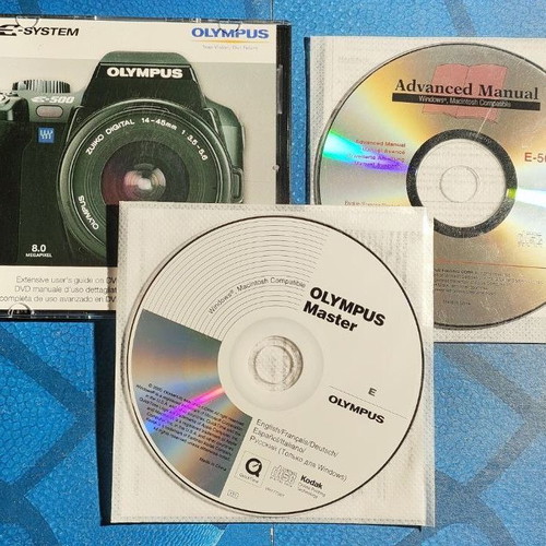 Olympus E-500 SLR Digital Camera 8.0 MPixel with Zuiko 14-45 Lens Like New