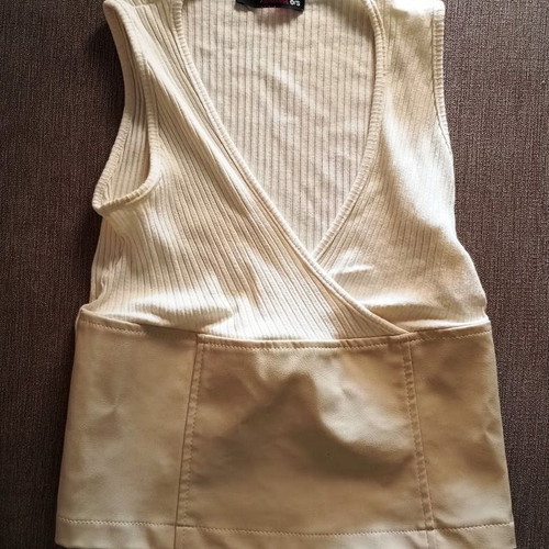 Lynne sleeveless vintage top, beige, faux leather detail