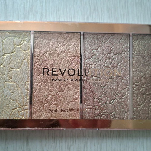 Revolution Vintage Lace Intense Metallic Cream Powder Highlighter like new