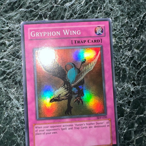 Yu-Gi-Oh Gryphon Wing χρυσή κάρτα σαν καινούργιο