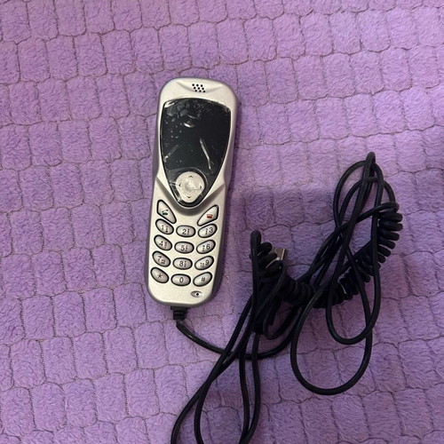USB phone with speaker and microphone and 6-foot cable new