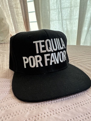 Hat new, black, one size