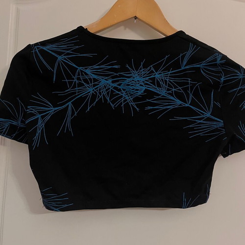 Sure crop top new with details, size XS, black and blue